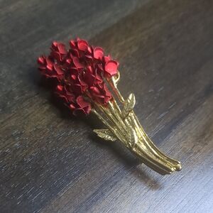 Elegant Red and Gold Floral Brooch